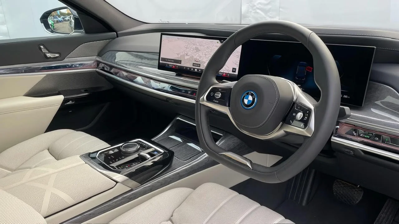 bmw i7 6